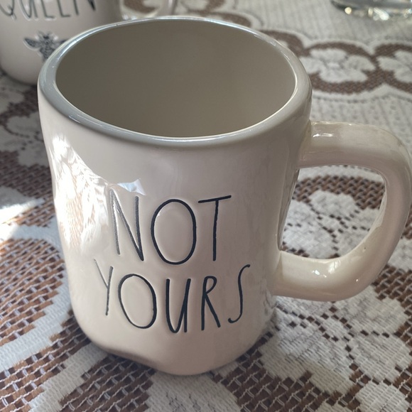5-Rae Dunn Coffee Mugs (set of 5) - Picture 5 of 7
